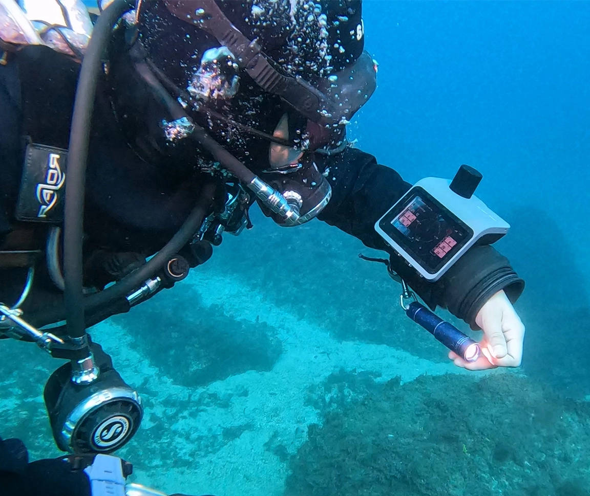Dive Navigation Standard Series-Reliable Underwater Acoustic Positioning System for Precise Tracking